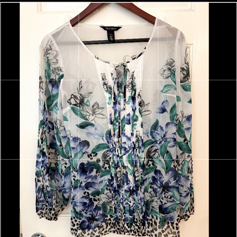 Lightweight White House Black Market blouse